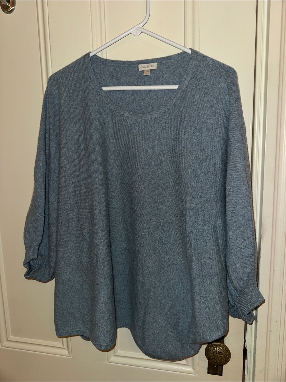 Garnet Hill Blue Cashmere Sweater Top - Round Neck